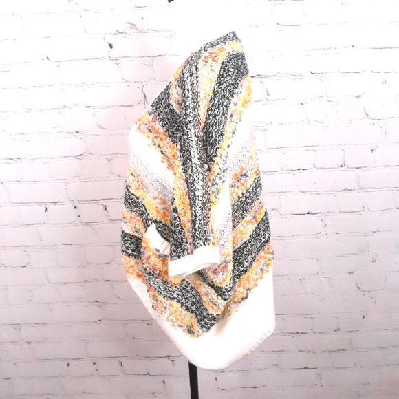 KAMANA Marled Banded Stripe Crop Sweater M… - Picture 4 of 13